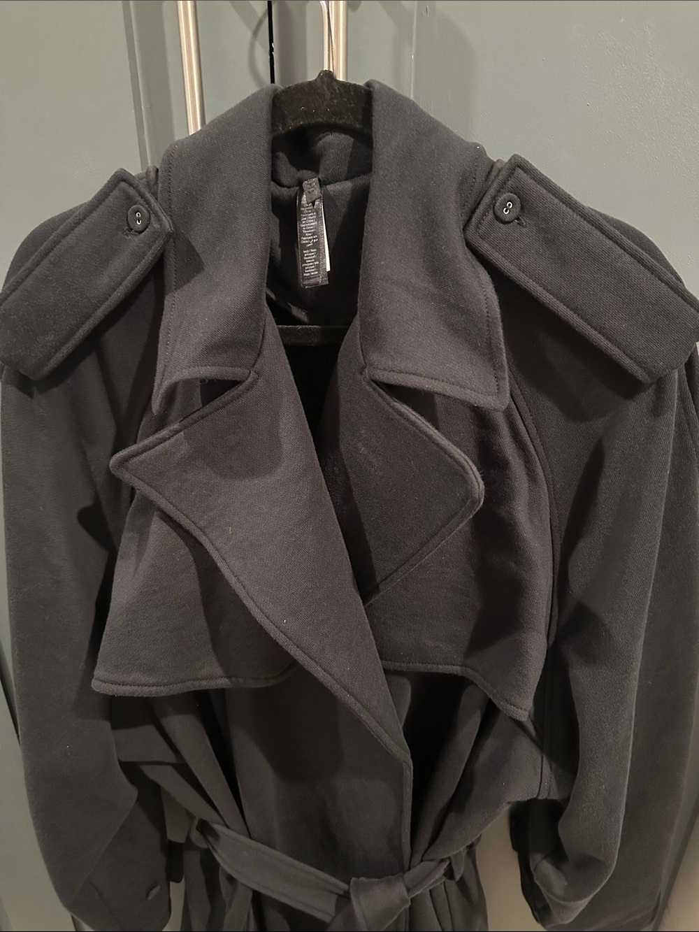 Skims Boyfriend Fleece Oversized Trench Coat - Black - Large - Picture 10 of 11
